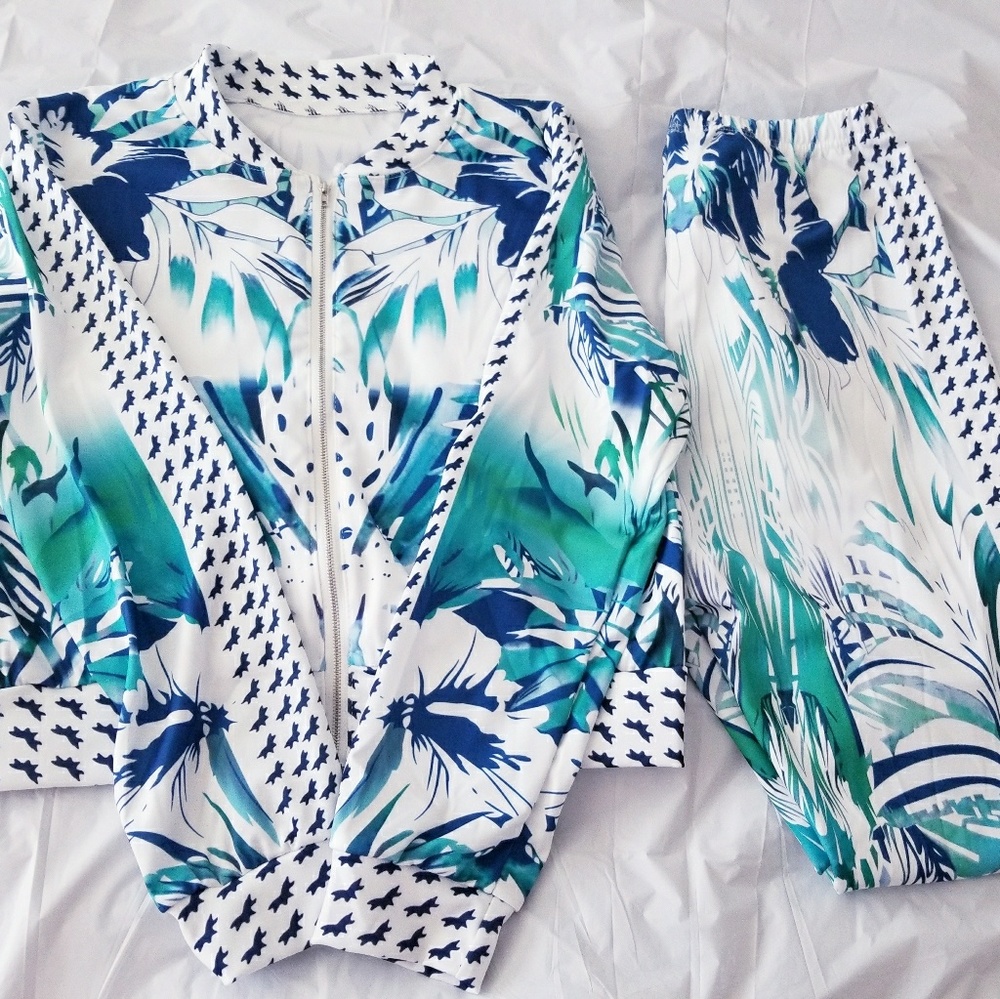 Stylish Mandarin Pants Suit